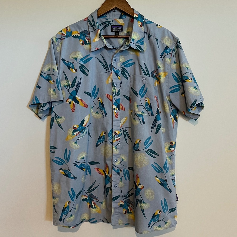Patagonia Mens XL Go To Shirt Organic Cotton Parrots Tropical Button Down